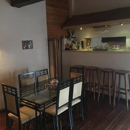Le Fumoir Guest House Chambre Double 塔那那利佛 外观 照片