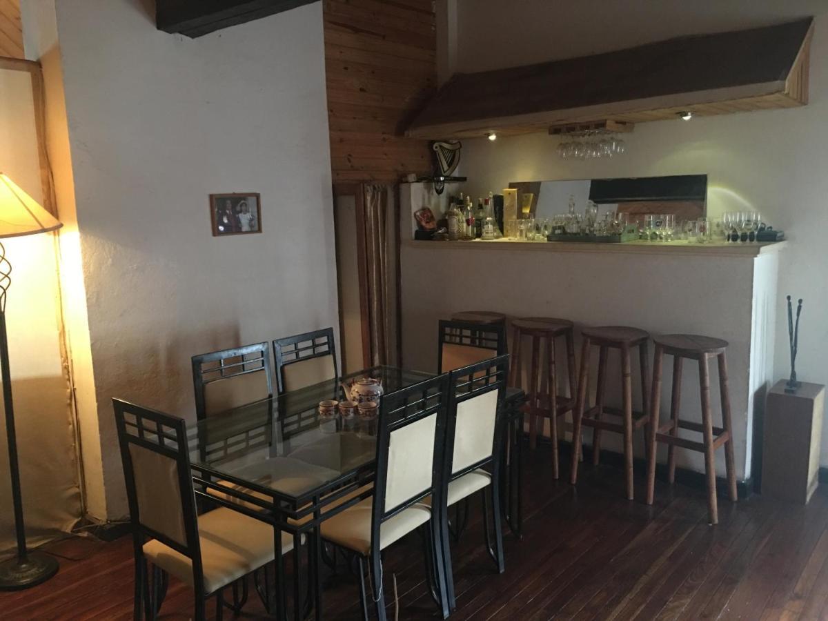 Le Fumoir Guest House Chambre Double 塔那那利佛 外观 照片