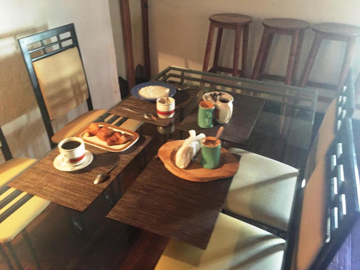 Le Fumoir Guest House Chambre Double 塔那那利佛 外观 照片