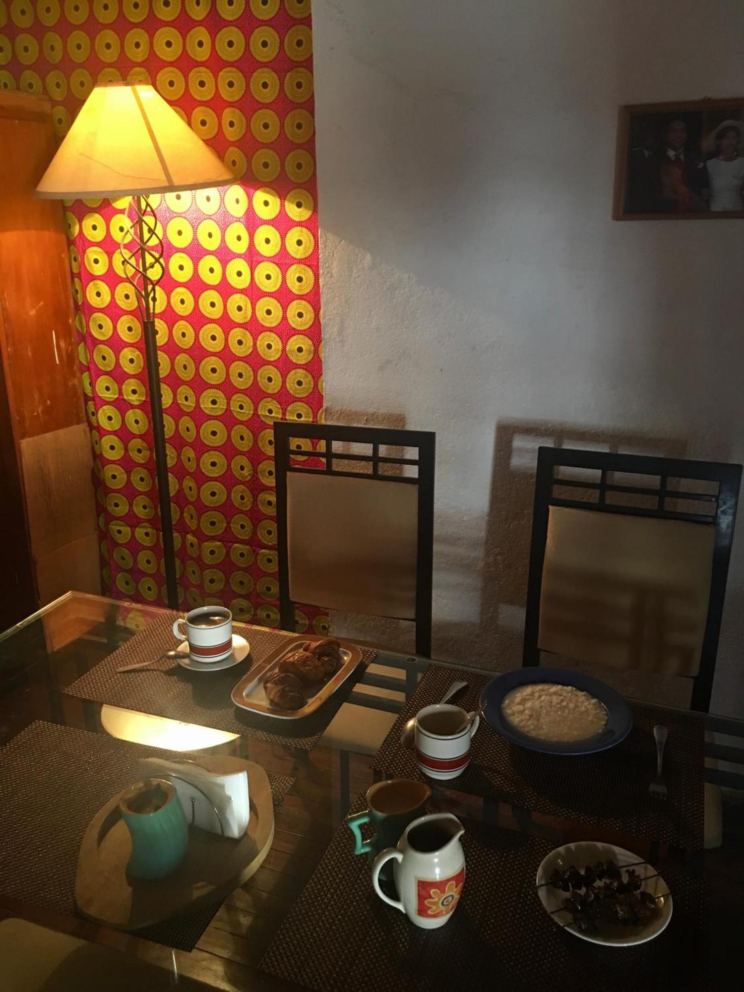 Le Fumoir Guest House Chambre Double 塔那那利佛 外观 照片