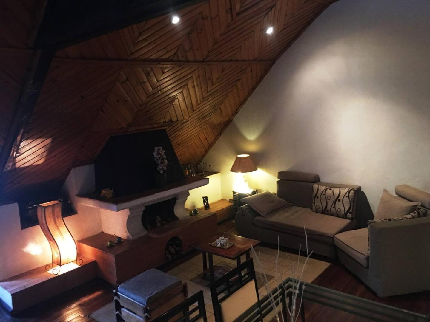 Le Fumoir Guest House Chambre Double 塔那那利佛 外观 照片